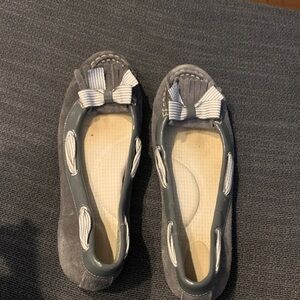 Sperry Gray Suede Bow Flats